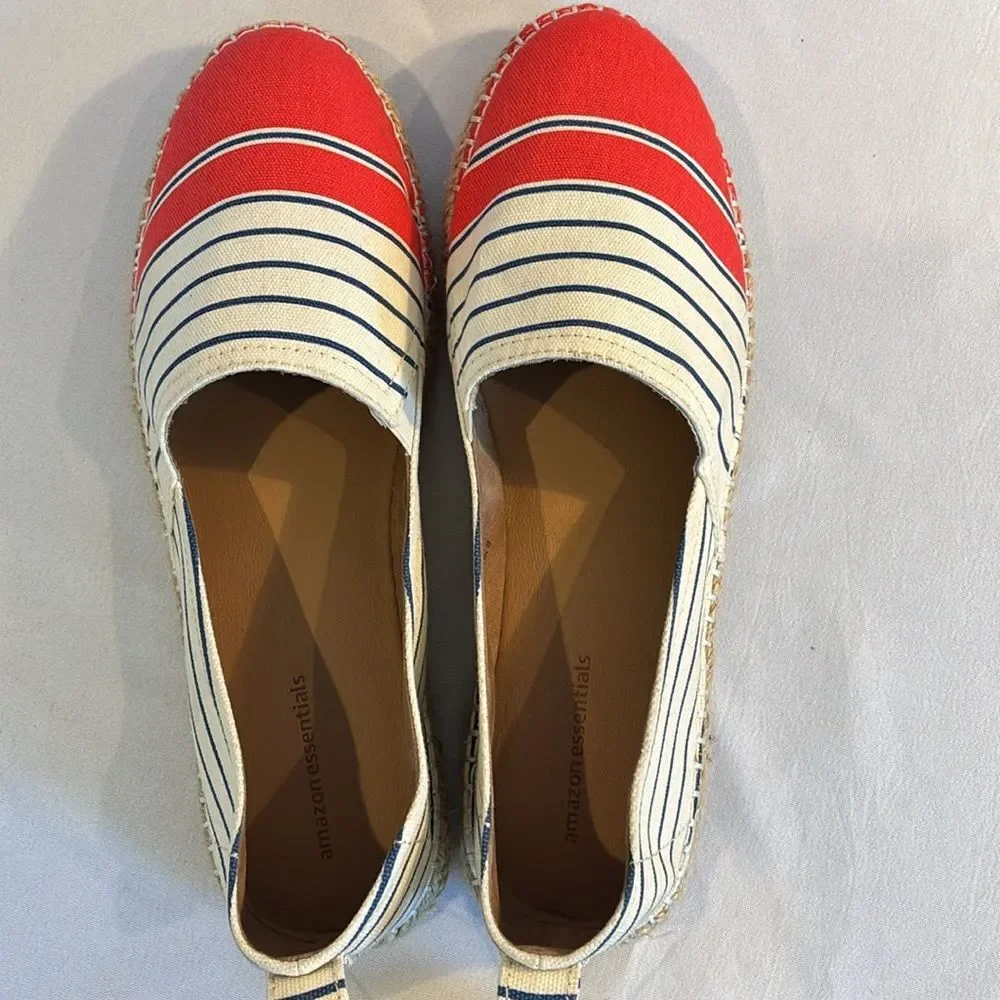 NWT multicolor coral cream & navy slip on canvas espadrille shoes size 11 comfy